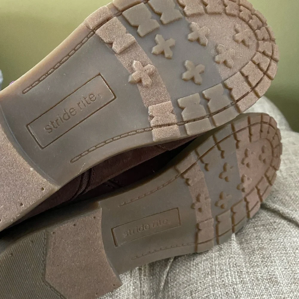 Stride Rite Booties - Picture 4 of 4